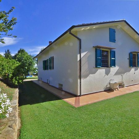 Casa Andreini - Happy Rentals Капанари Екстериор снимка