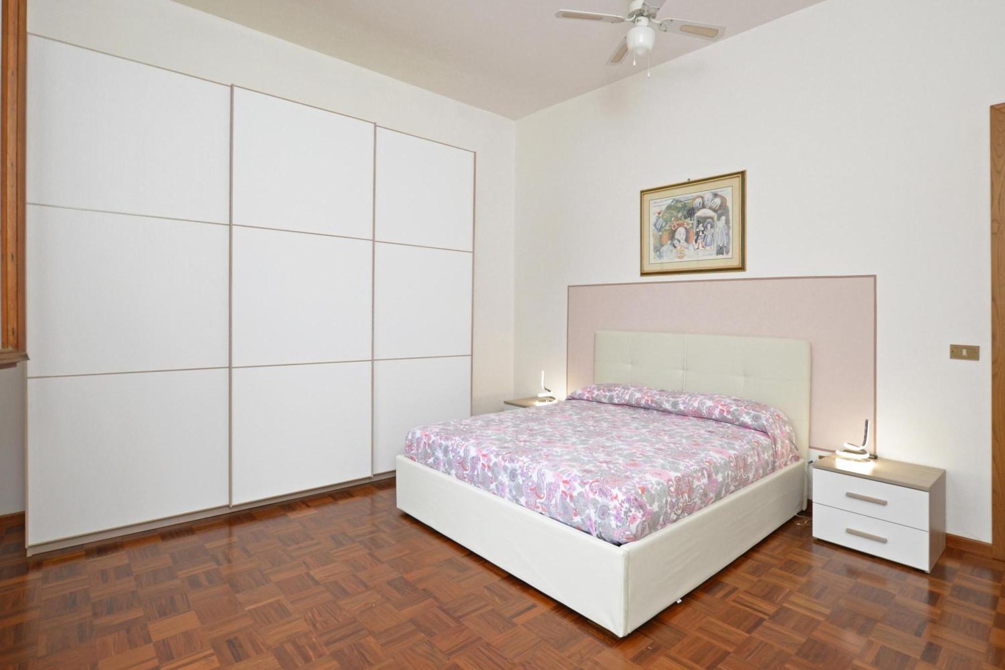 Casa Andreini - Happy Rentals Капанари Екстериор снимка