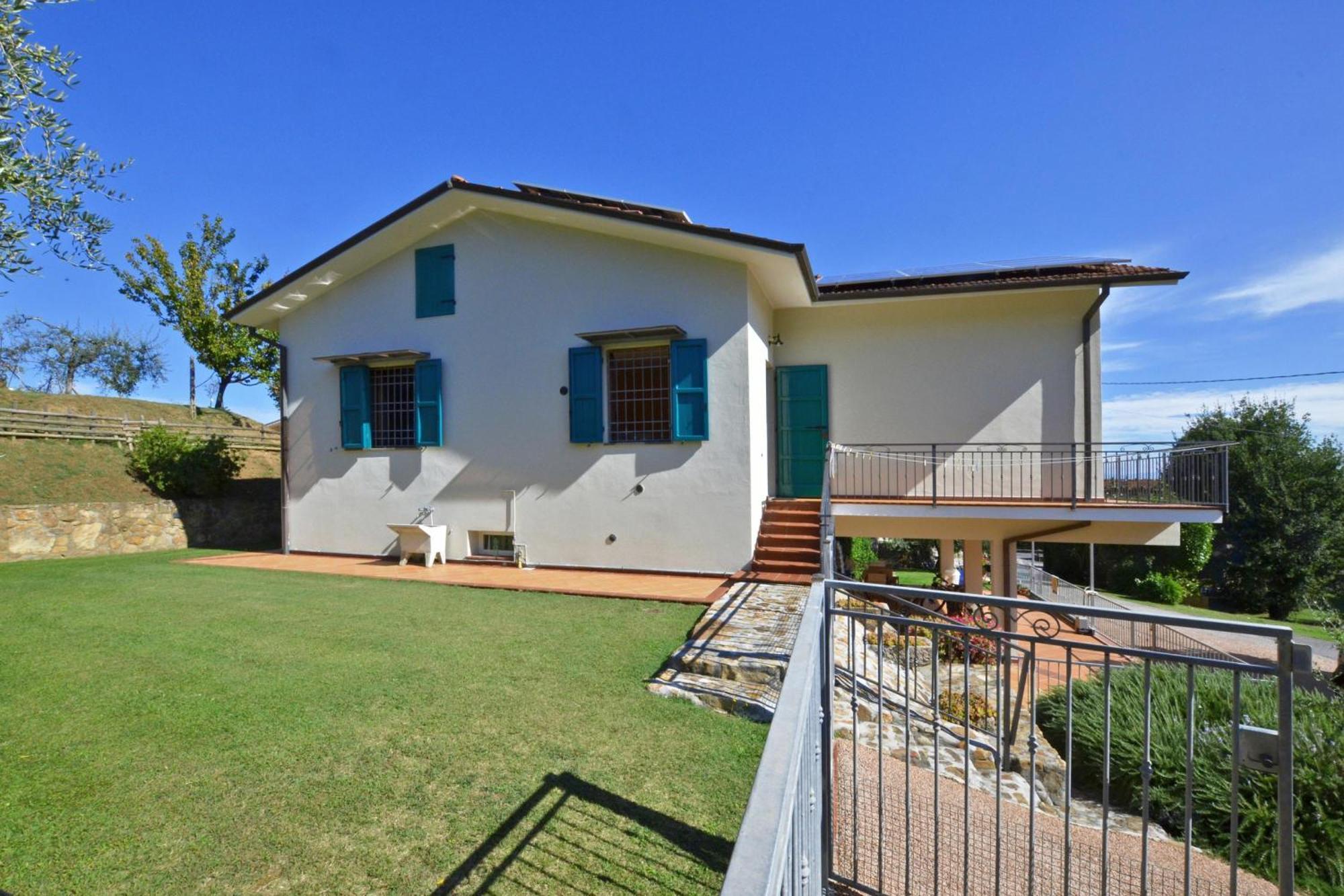 Casa Andreini - Happy Rentals Капанари Екстериор снимка