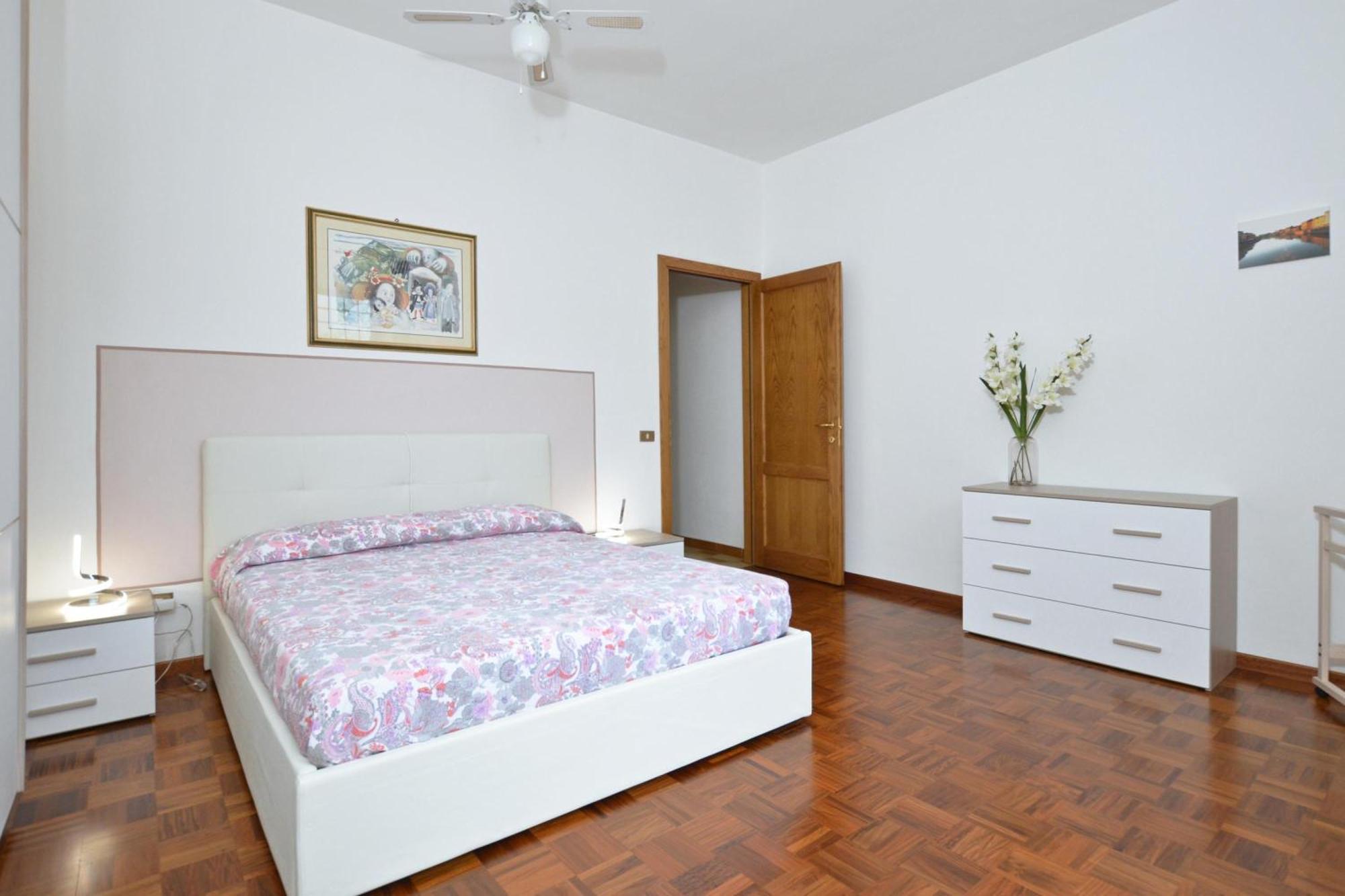Casa Andreini - Happy Rentals Капанари Екстериор снимка