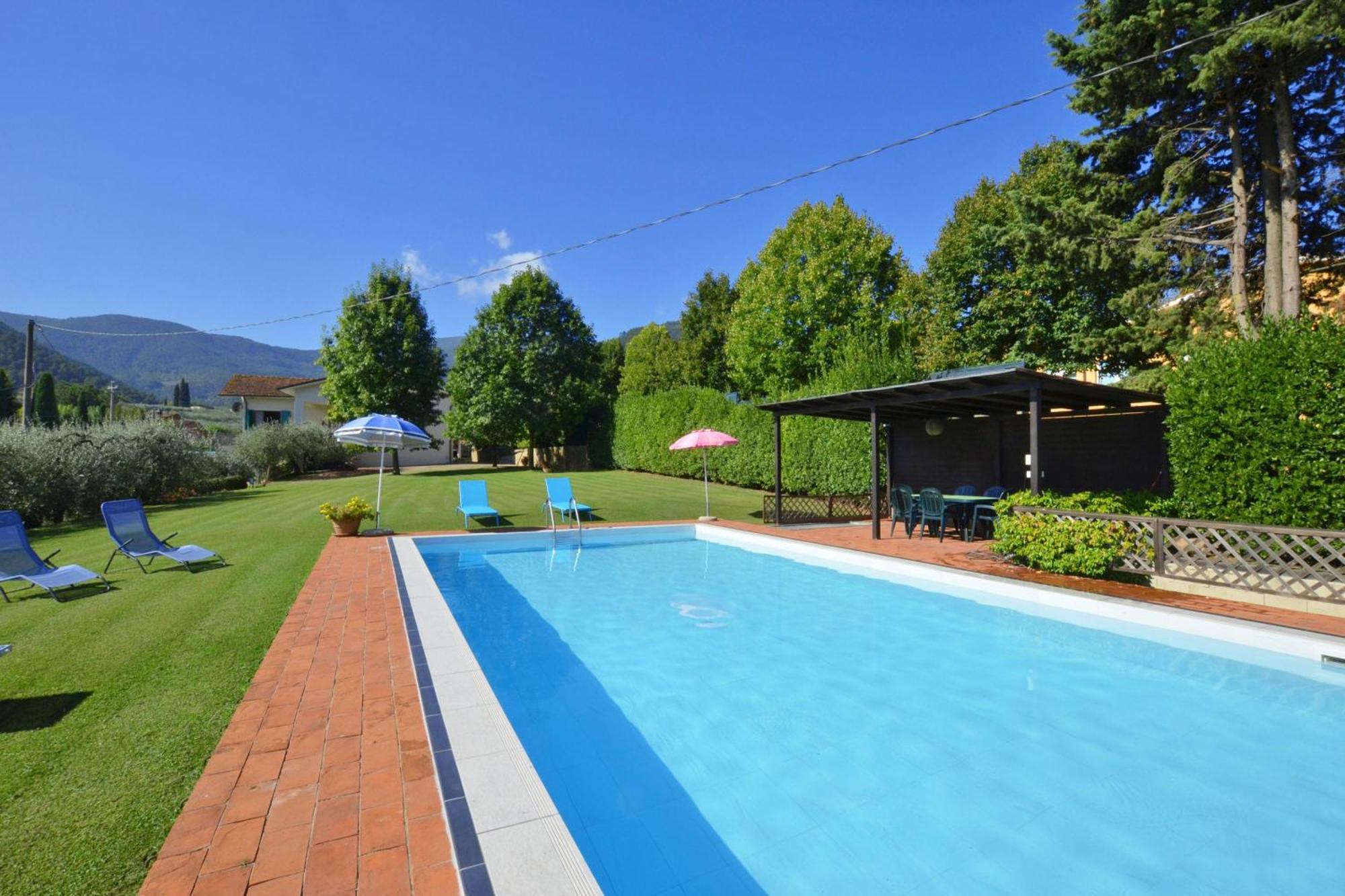 Casa Andreini - Happy Rentals Капанари Екстериор снимка